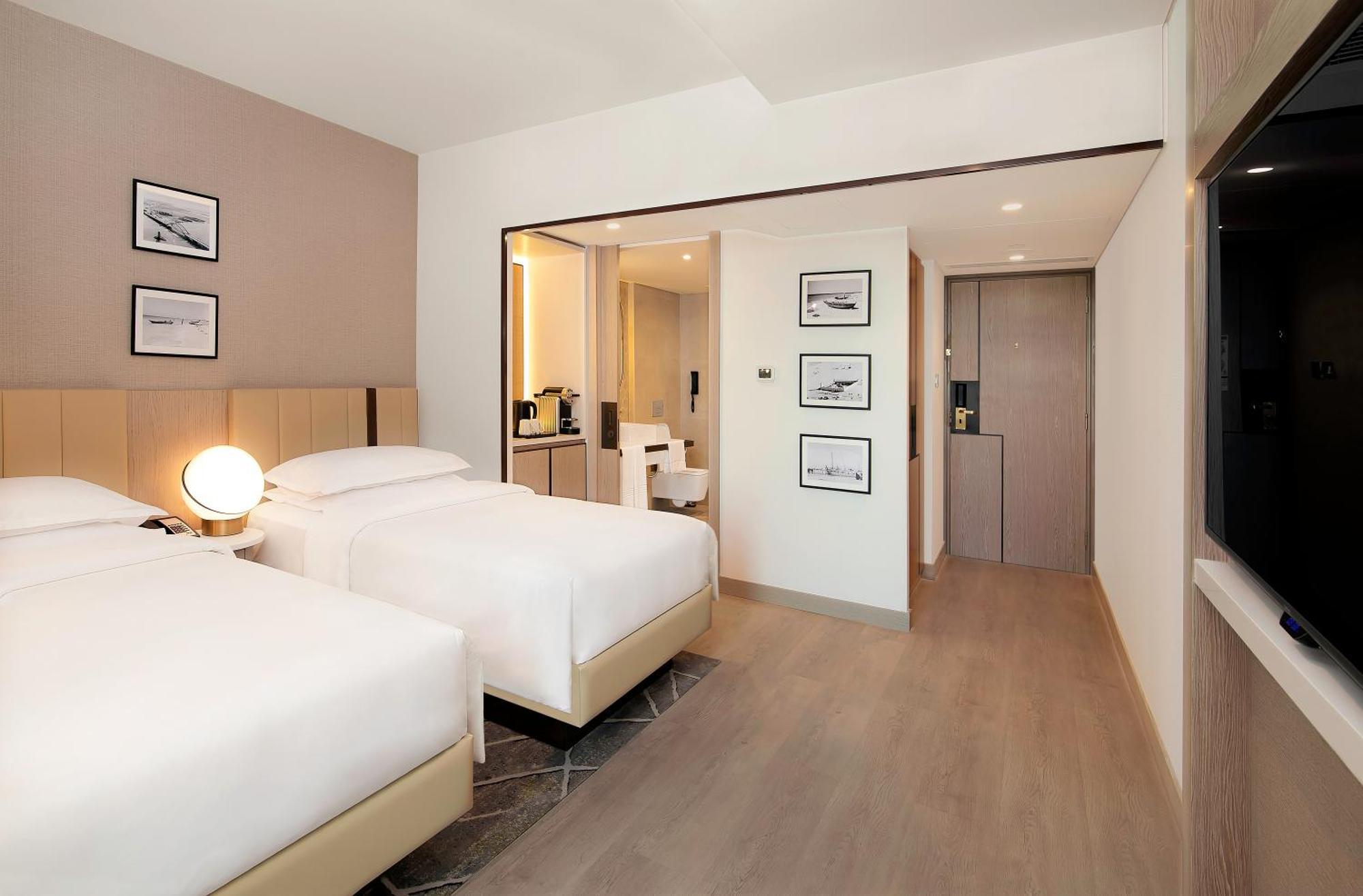 Sheraton Abu Dhabi Hotel&Resort Esterno foto