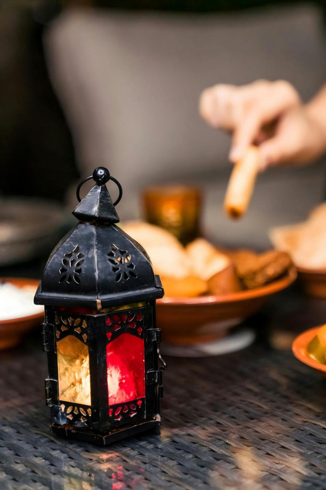 Sheraton Abu Dhabi Hotel&Resort Esterno foto A Moroccan lantern